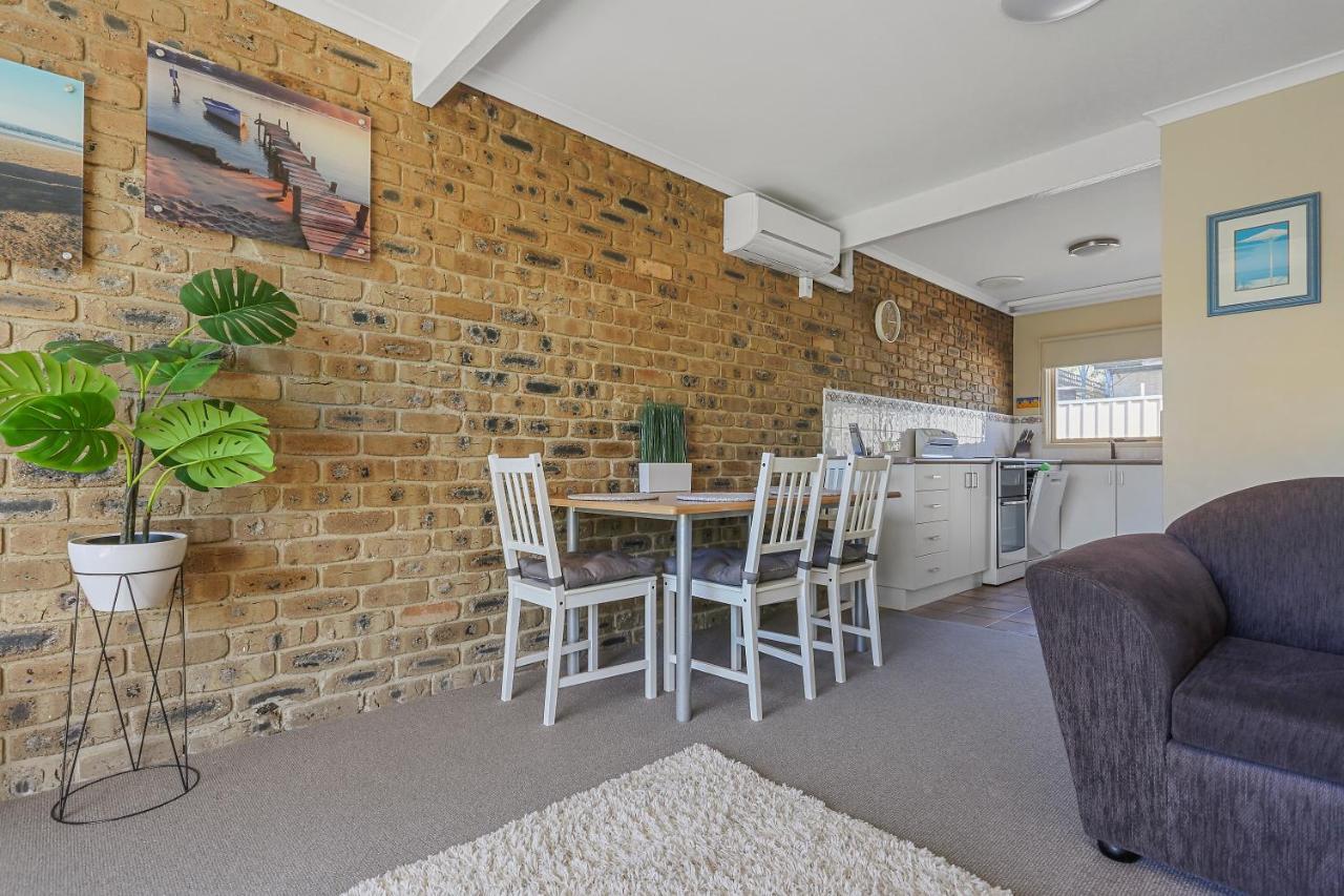 The Retreat Lakeside Merimbula Εξωτερικό φωτογραφία