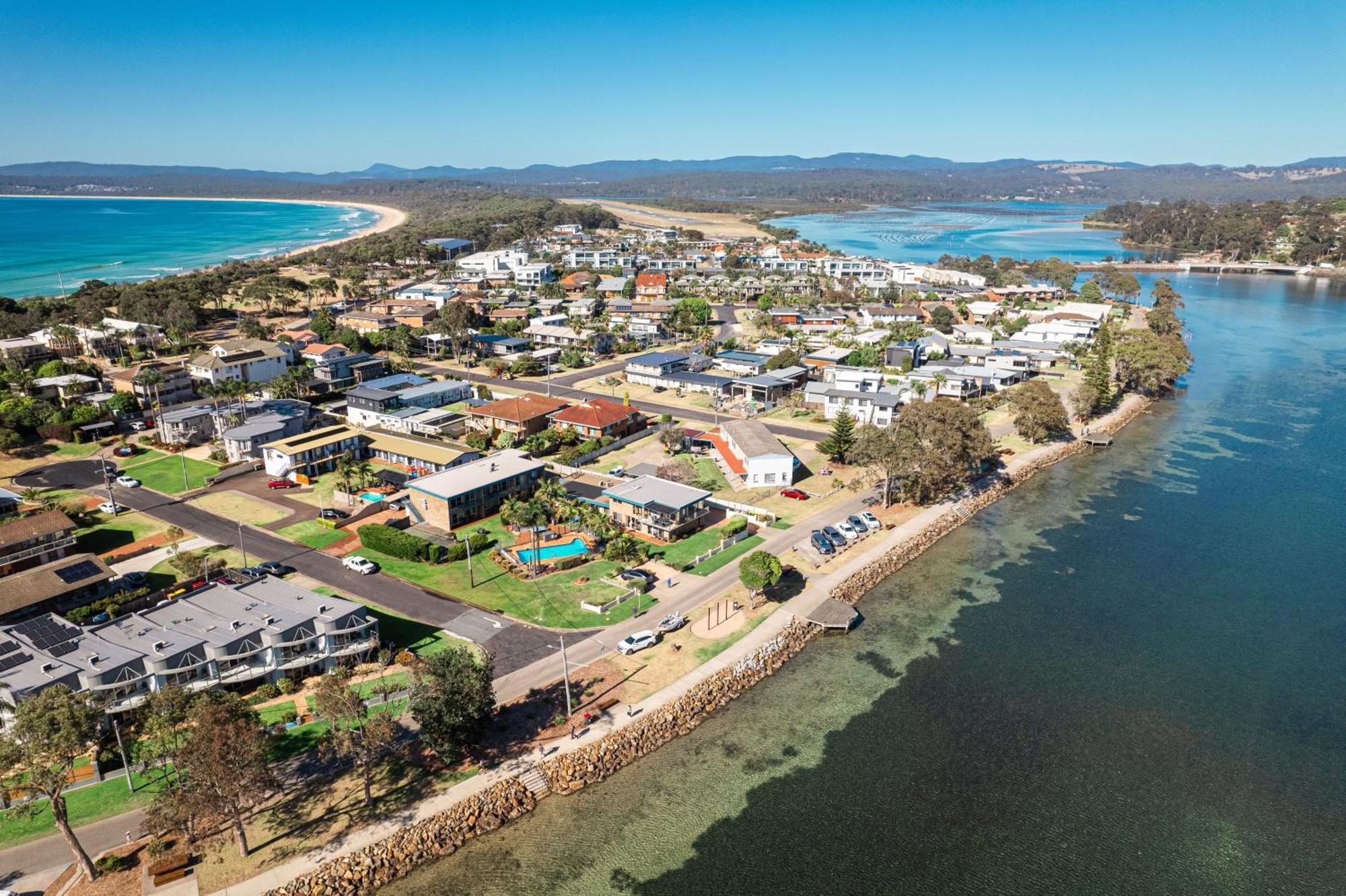 The Retreat Lakeside Merimbula Εξωτερικό φωτογραφία